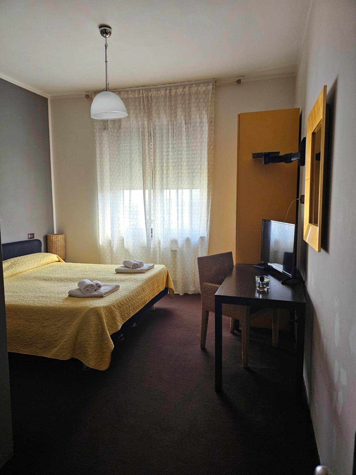 Hotel Arcadia Ноне Экстерьер фото